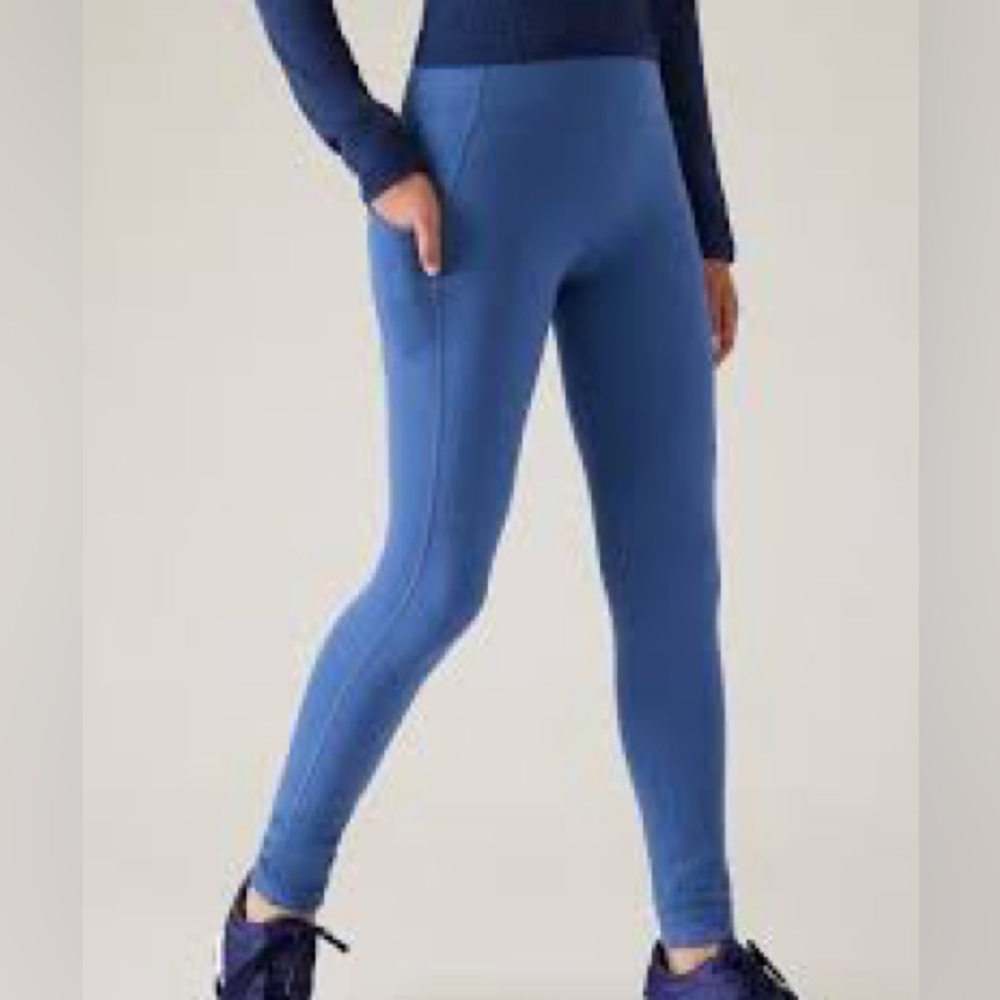 Athleta Girl Blue leggings with pockets size medium
